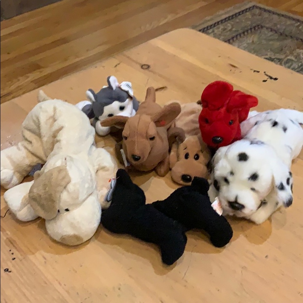 Toy Stuffed dogs some are Ty Beanie Babies